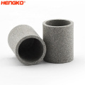Tubo de filtro de metal poroso sinterizado de acero inoxidable industrial utilizado para la filtración de las industrias